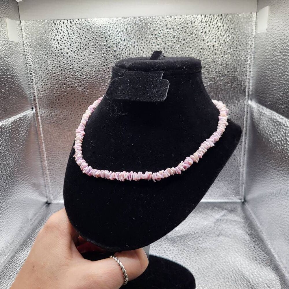 Vintage 90s Lavender Puka Shell Necklace - 18"